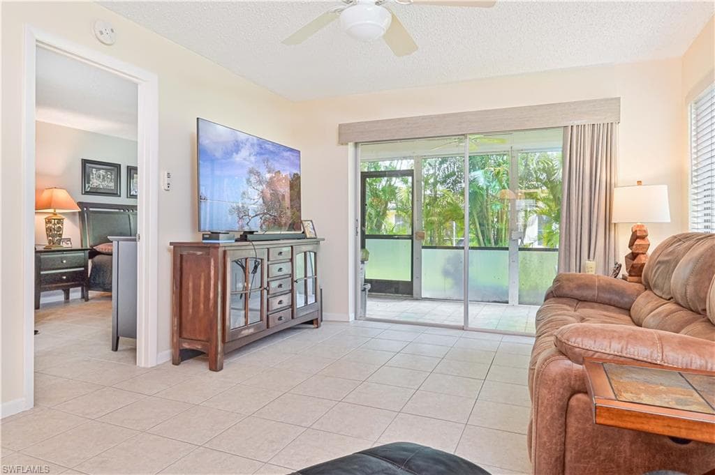 4217 SE 19th AVE # 110, CAPE CORAL FL 33904-8
