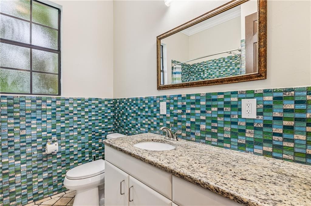 1358 Hopedale DR, FORT MYERS FL 33919-18