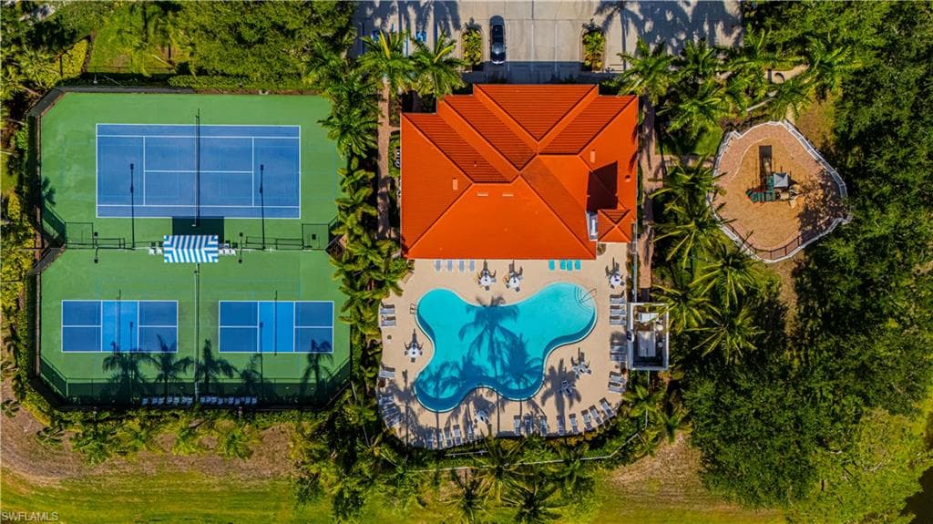 28572 Alessandria CIR SW, BONITA SPRINGS FL 34135-28