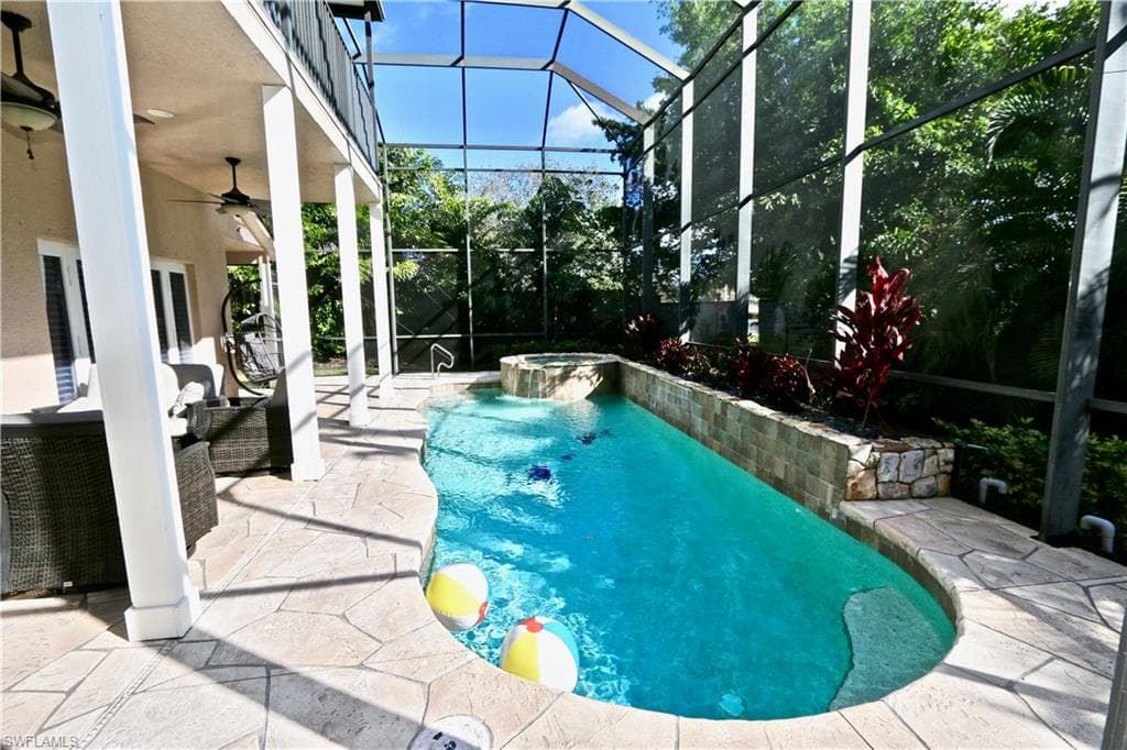 2855 Coach House WAY, NAPLES FL 34105-20