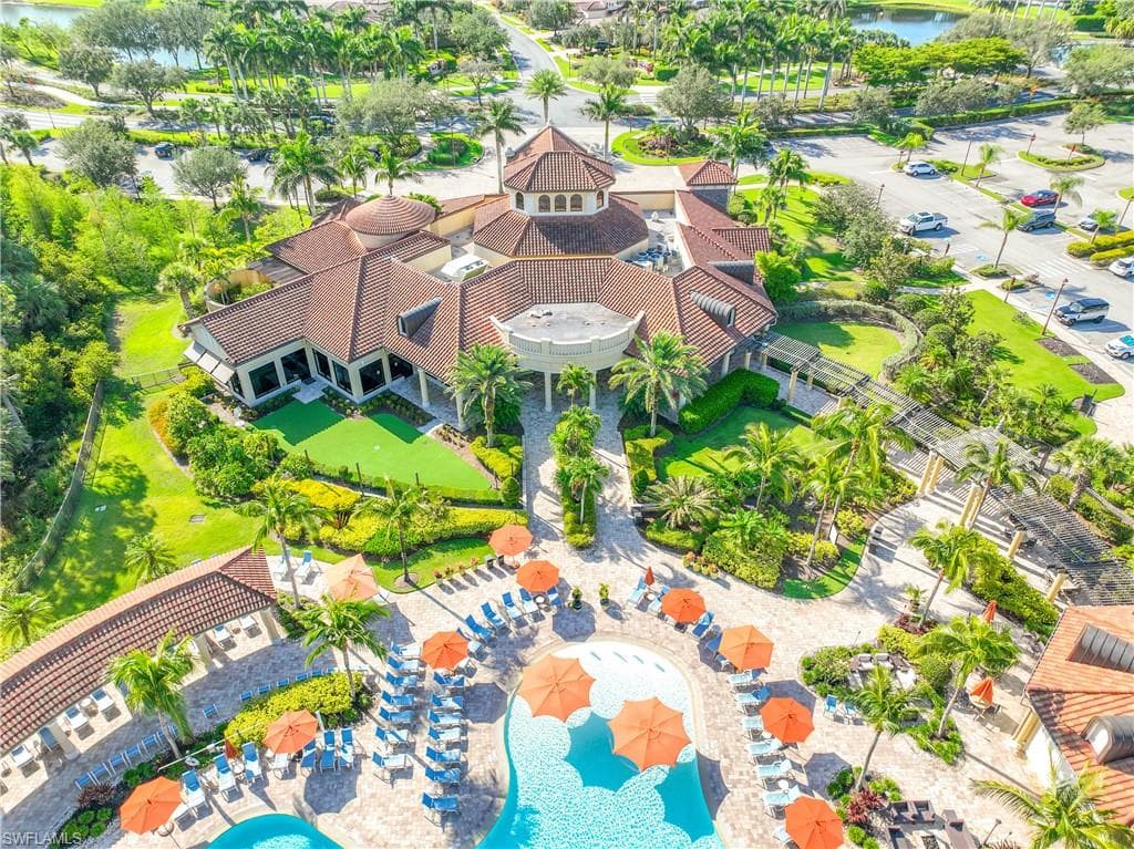 9254 Veneto PL, NAPLES FL 34113-26