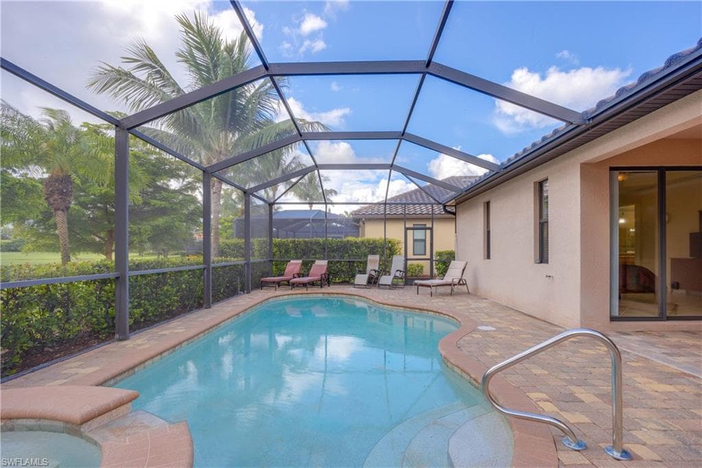 9254 Veneto PL, NAPLES FL 34113-18