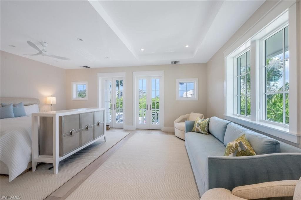 237 13th ST S, NAPLES FL 34102-18