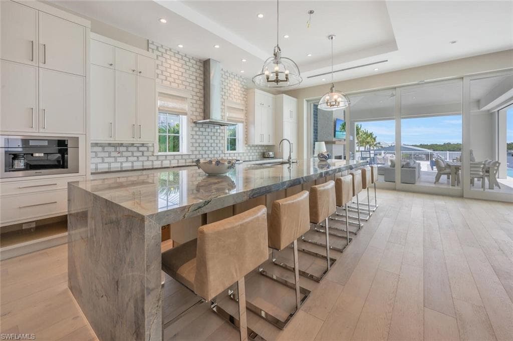 237 13th ST S, NAPLES FL 34102-4