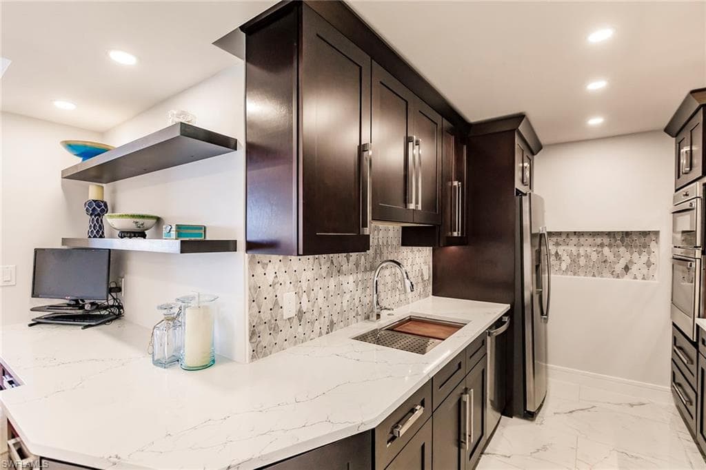 4001 Gulf Shore BLVD N # 1104, NAPLES FL 34103-13