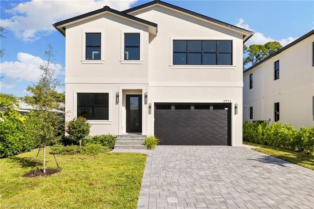 2721 Van Buren AVE, NAPLES FL 34112-42