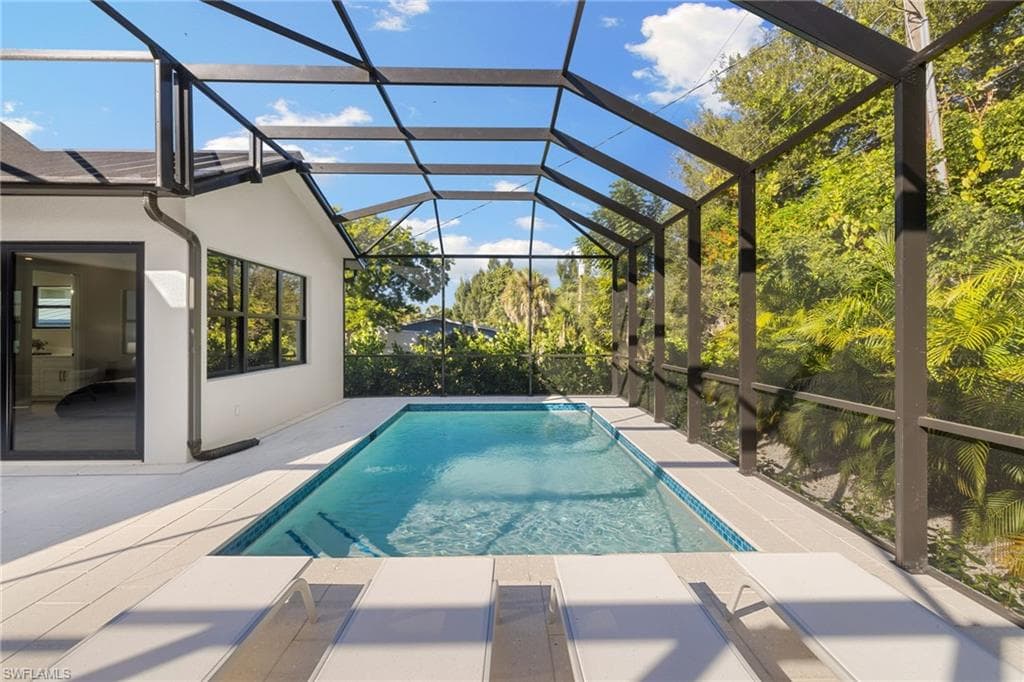 2721 Van Buren AVE, NAPLES FL 34112-36