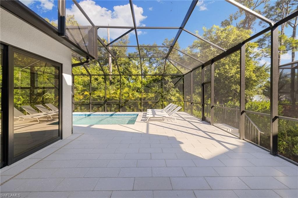 2721 Van Buren AVE, NAPLES FL 34112-34