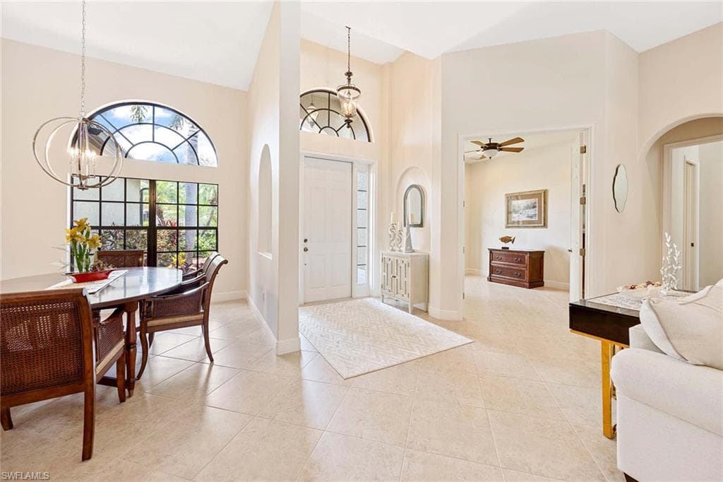 3820 Ruby WAY, NAPLES FL 34114-6