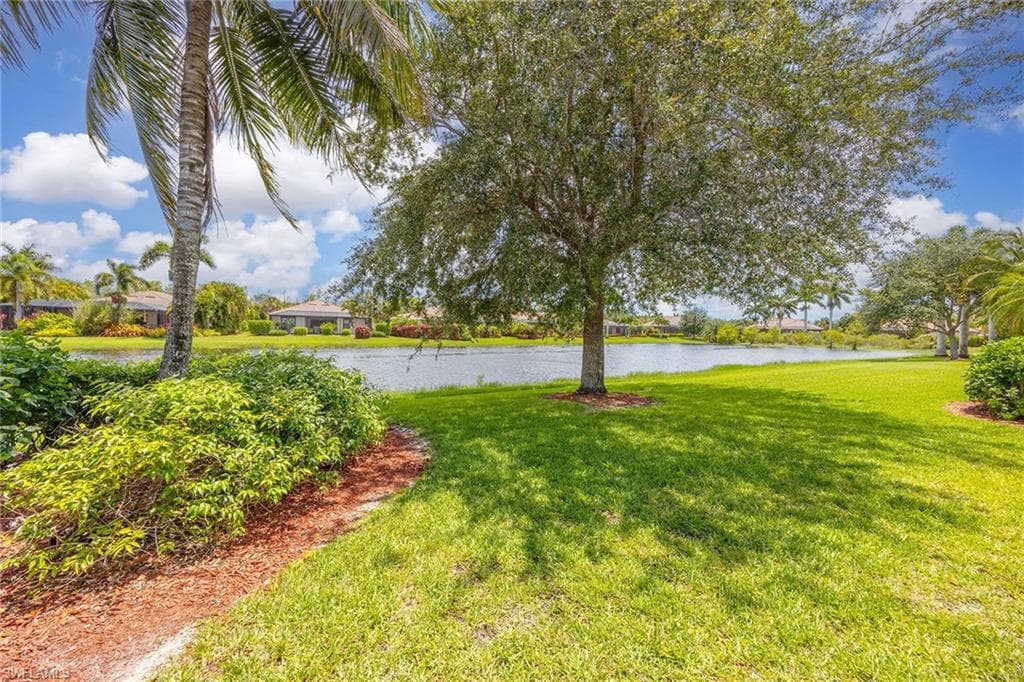 3820 Ruby WAY, NAPLES FL 34114-28