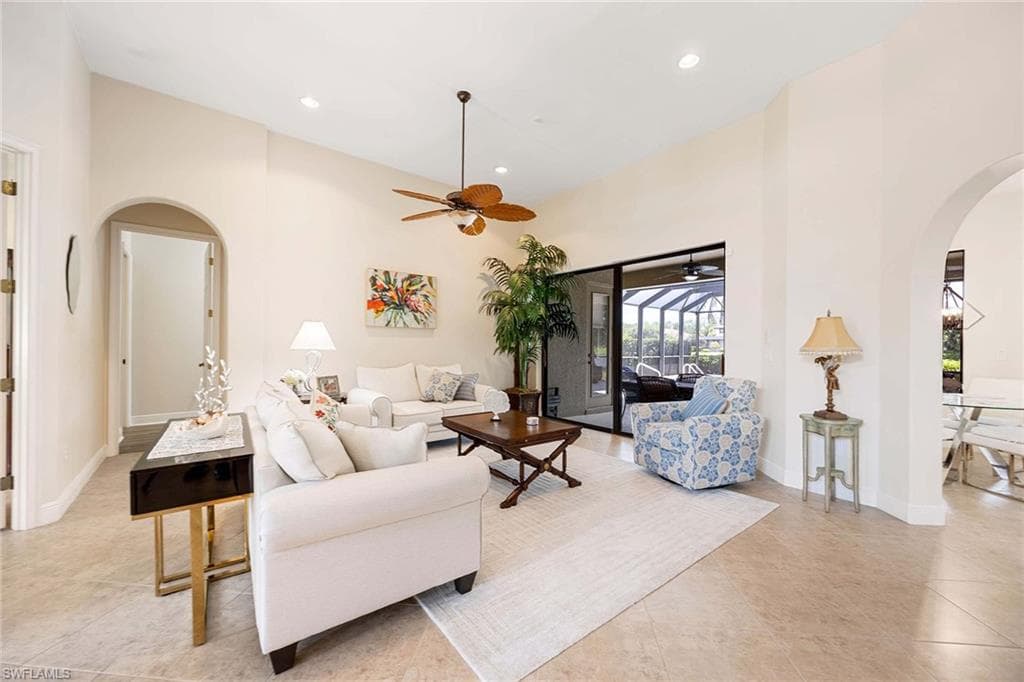 3820 Ruby WAY, NAPLES FL 34114-7