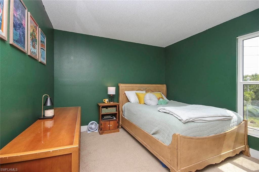 8849 Somerset BLVD, FORT MYERS FL 33919-21