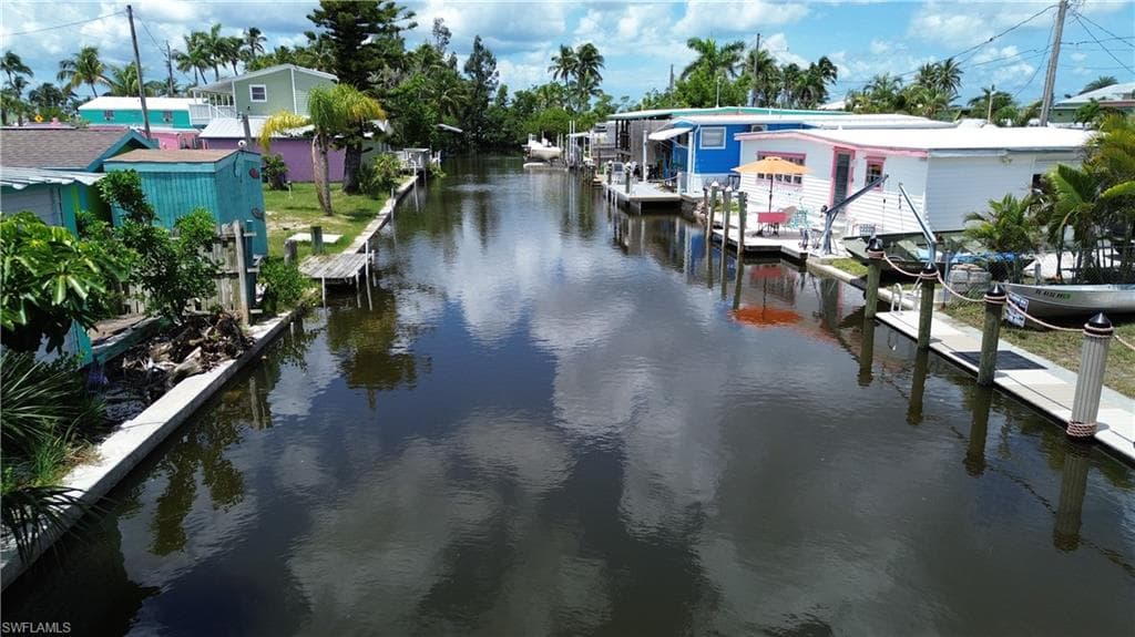 2595 Pine ST, MATLACHA FL 33993-1