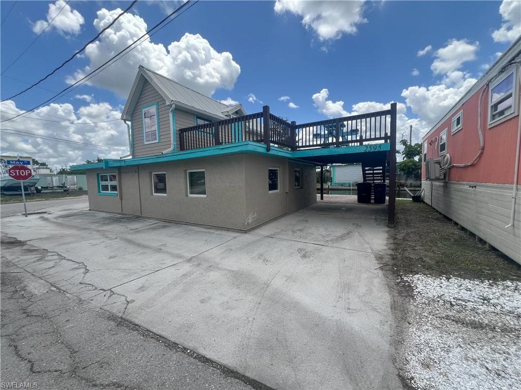 2595 Pine ST, MATLACHA FL 33993-24