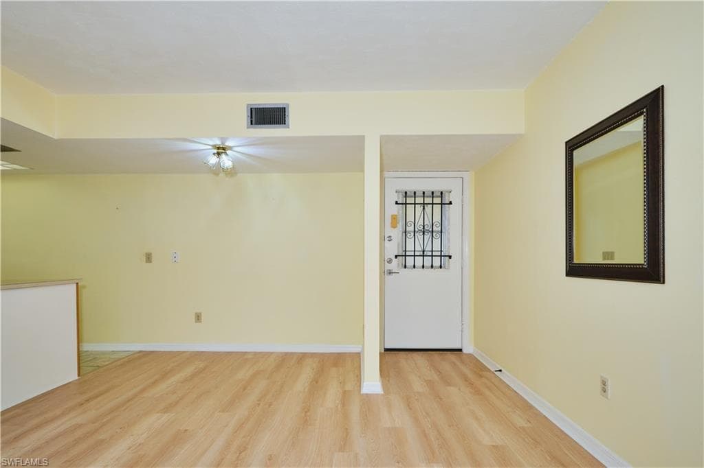 12481 McGregor BLVD # 17, FORT MYERS FL 33919-5