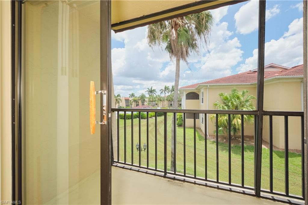 12481 McGregor BLVD # 17, FORT MYERS FL 33919-15