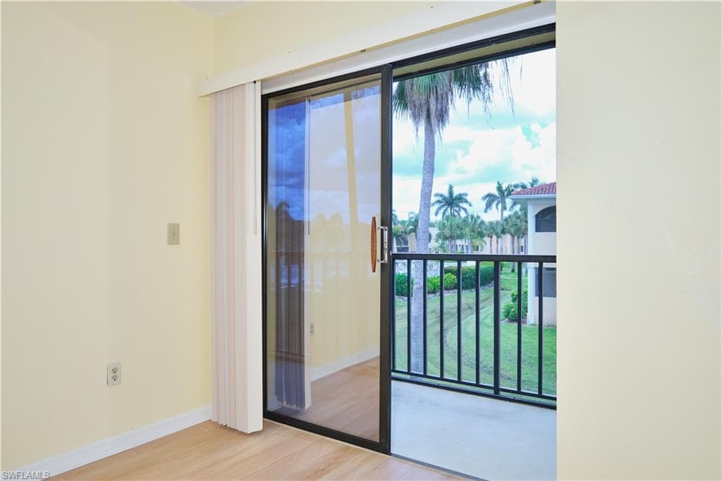 12481 McGregor BLVD # 17, FORT MYERS FL 33919-7