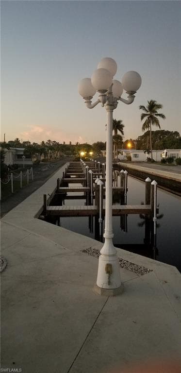 777 Walkerbilt RD, NAPLES FL 34110-4