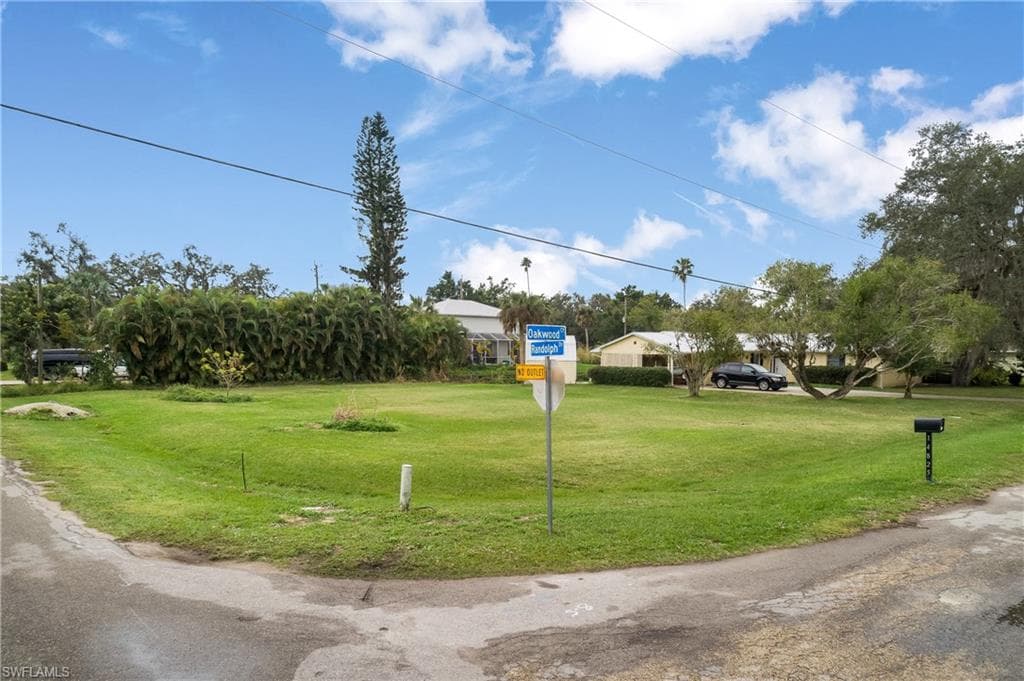 14825 Oakwood CT, FORT MYERS FL 33905-1