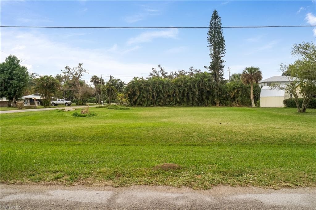 14825 Oakwood CT, FORT MYERS FL 33905-2