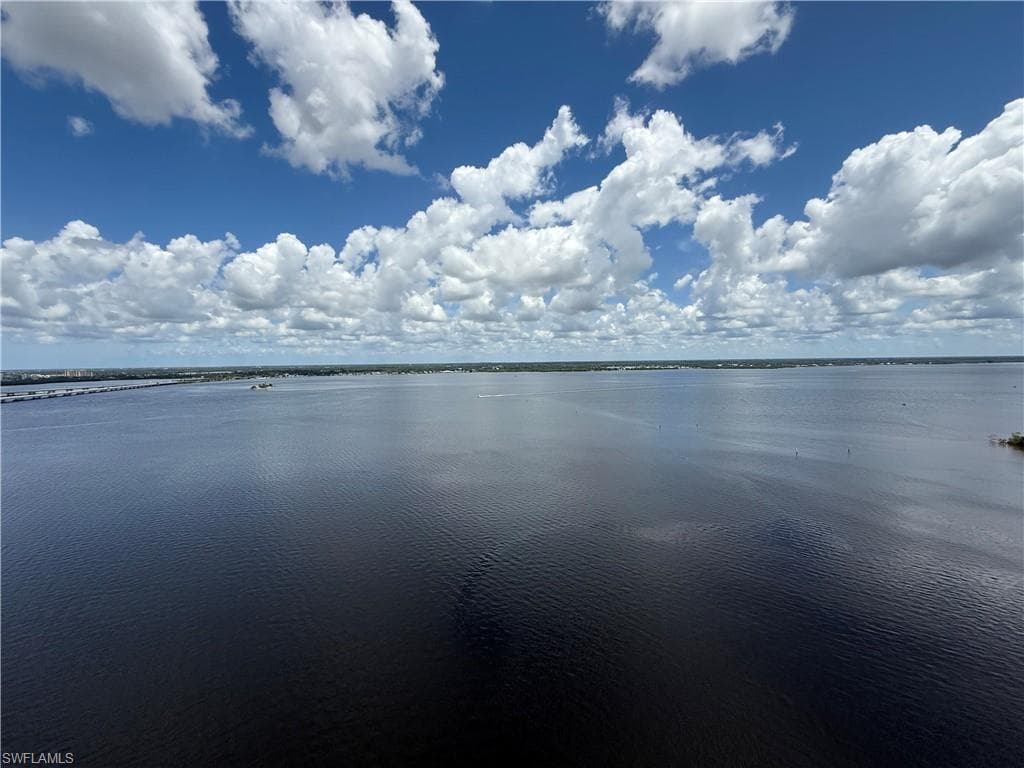 2797 1st ST # 2004, FORT MYERS FL 33916-25