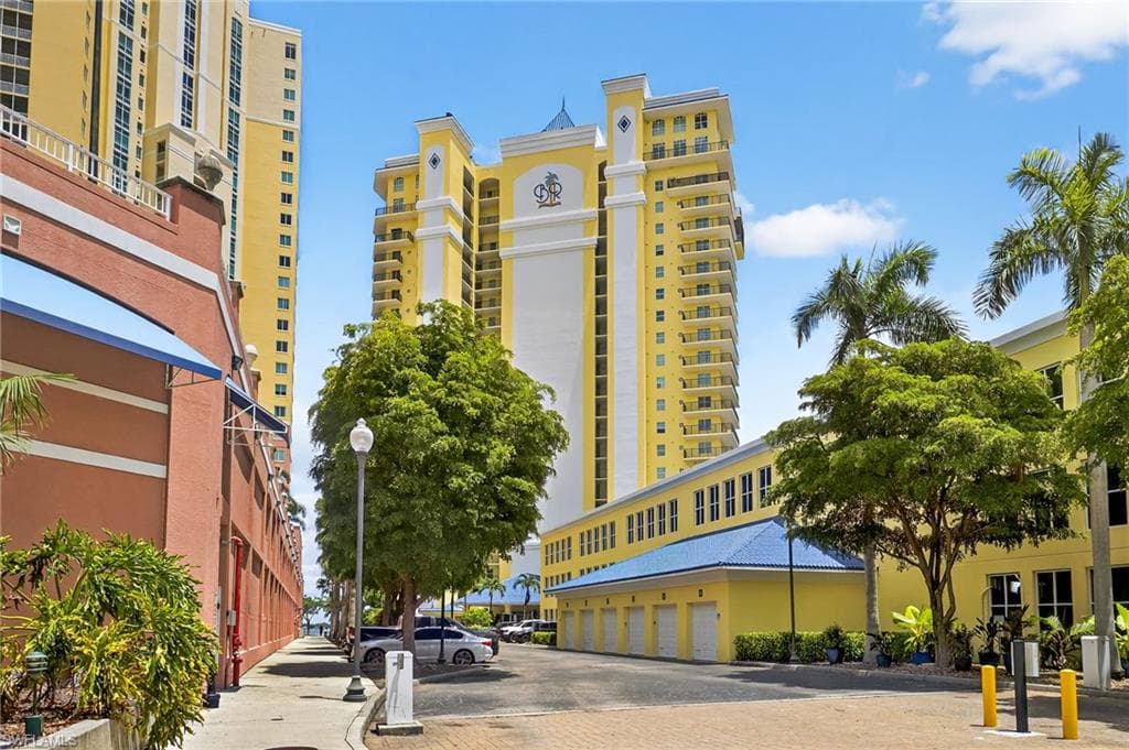 2797 1st ST # 2004, FORT MYERS FL 33916-6