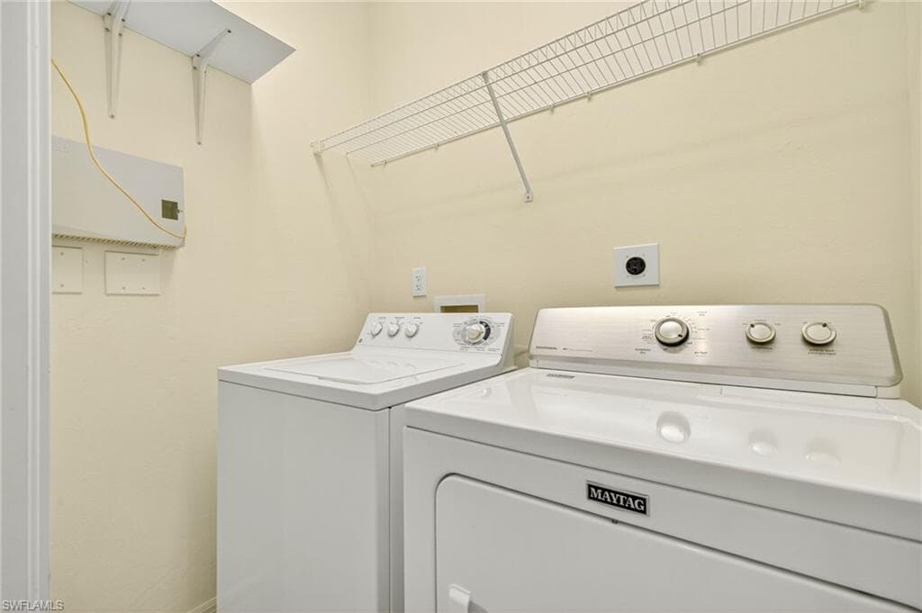 2797 1st ST # 2004, FORT MYERS FL 33916-23