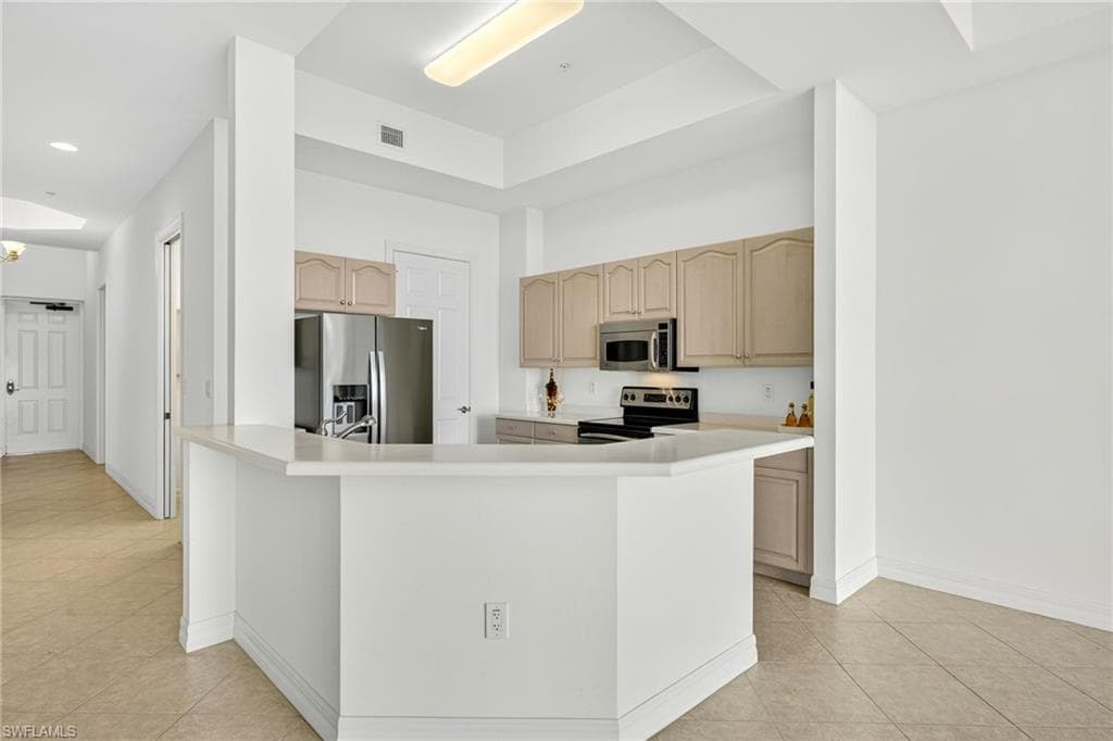 2797 1st ST # 2004, FORT MYERS FL 33916-9