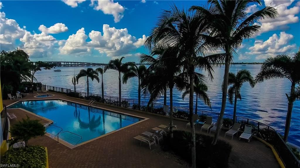 2797 1st ST # 2004, FORT MYERS FL 33916-44