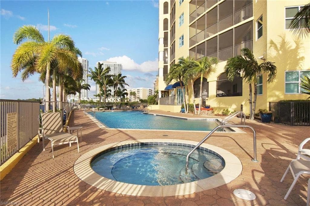 2797 1st ST # 2004, FORT MYERS FL 33916-28
