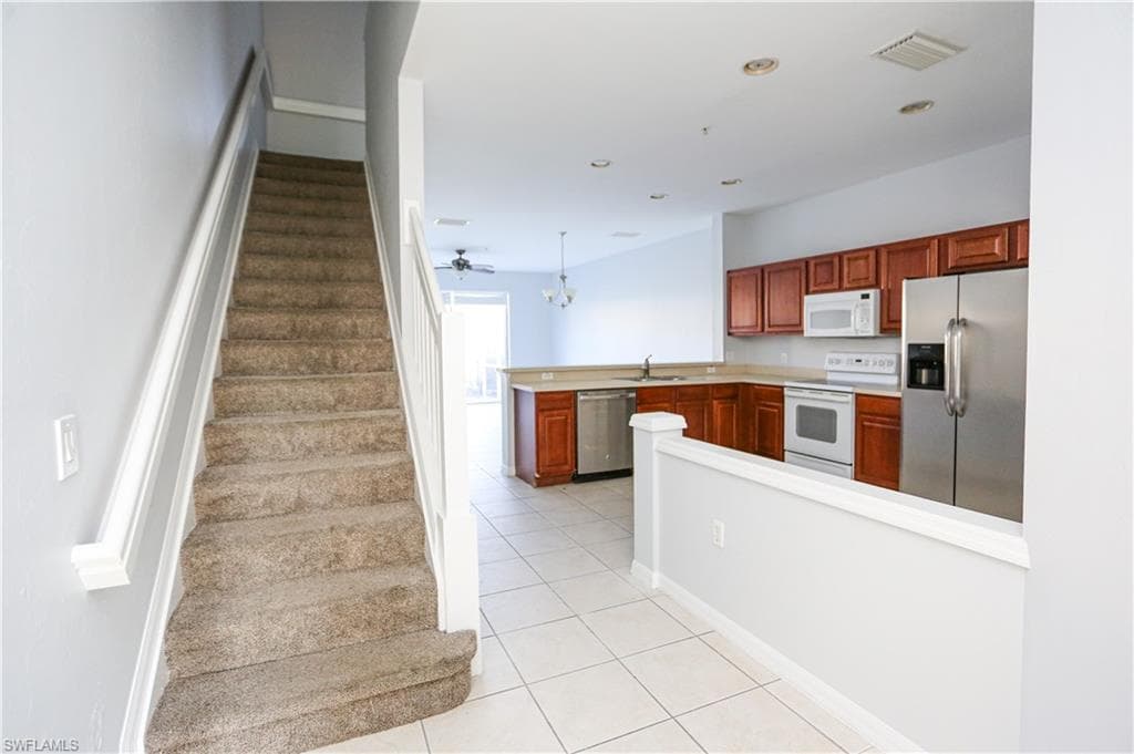 937 Hampton CIR, NAPLES FL 34105-8