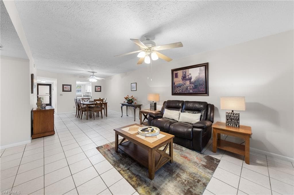 4420 Santa Barbara BLVD # 105, CAPE CORAL FL 33914-8