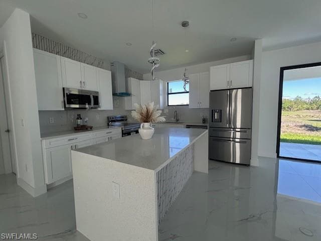 2563 47th AVE NE-5