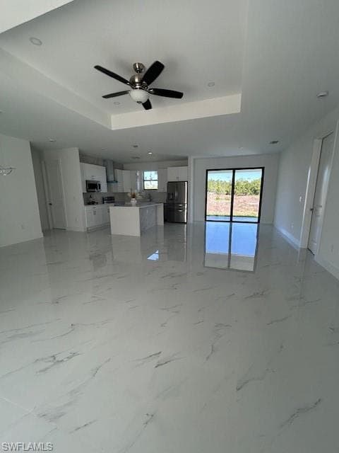 2563 47th AVE NE-4