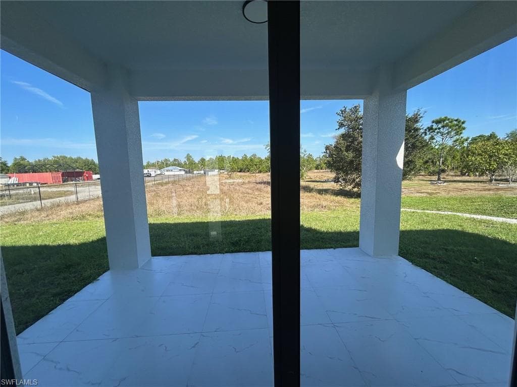 2563 47th AVE NE-23