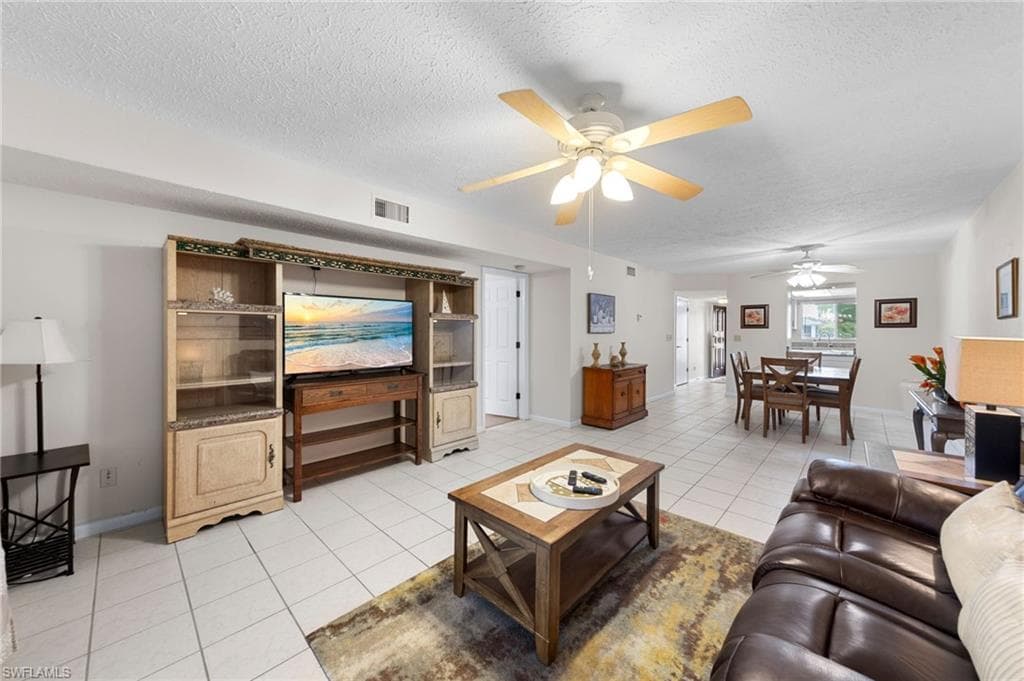 4420 Santa Barbara BLVD # 105, CAPE CORAL FL 33914-17