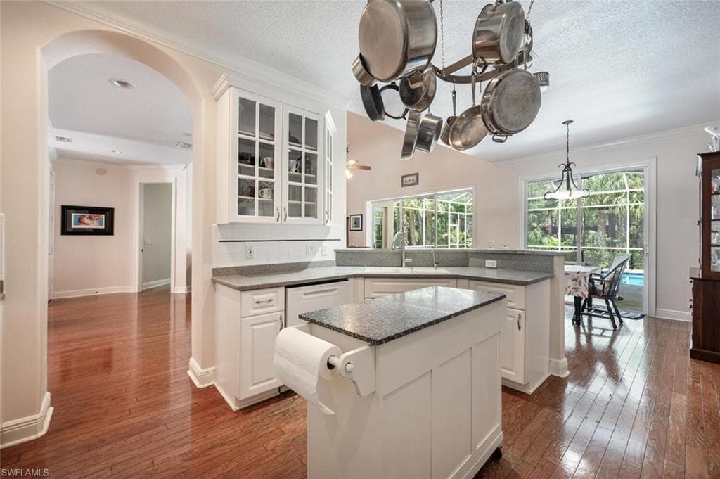 13915 Collier BLVD, NAPLES FL 34119-15