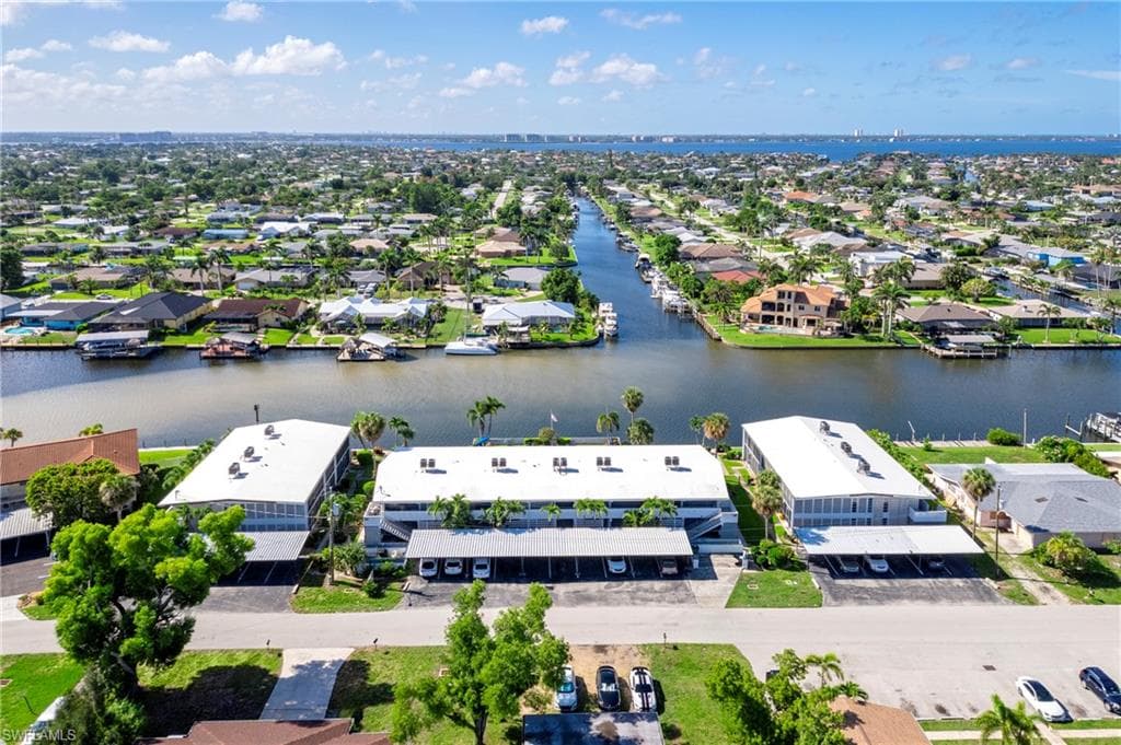 330 Tudor DR # 102, CAPE CORAL FL 33904-35