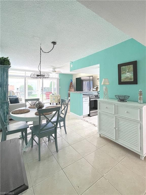 330 Tudor DR # 102, CAPE CORAL FL 33904-13