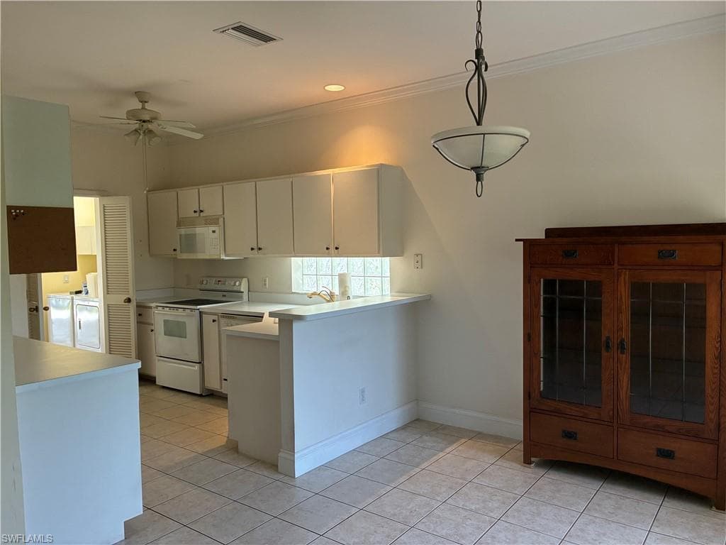 10741 Maui CIR, ESTERO FL 33928-5