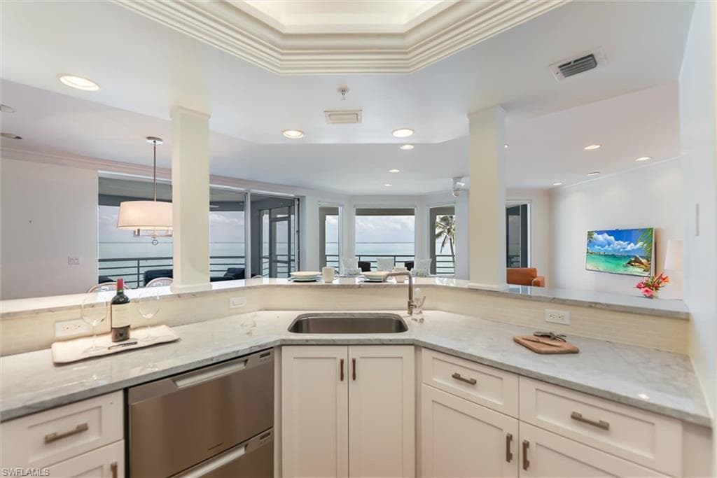 1606 Lands End Village, CAPTIVA FL 33924-9