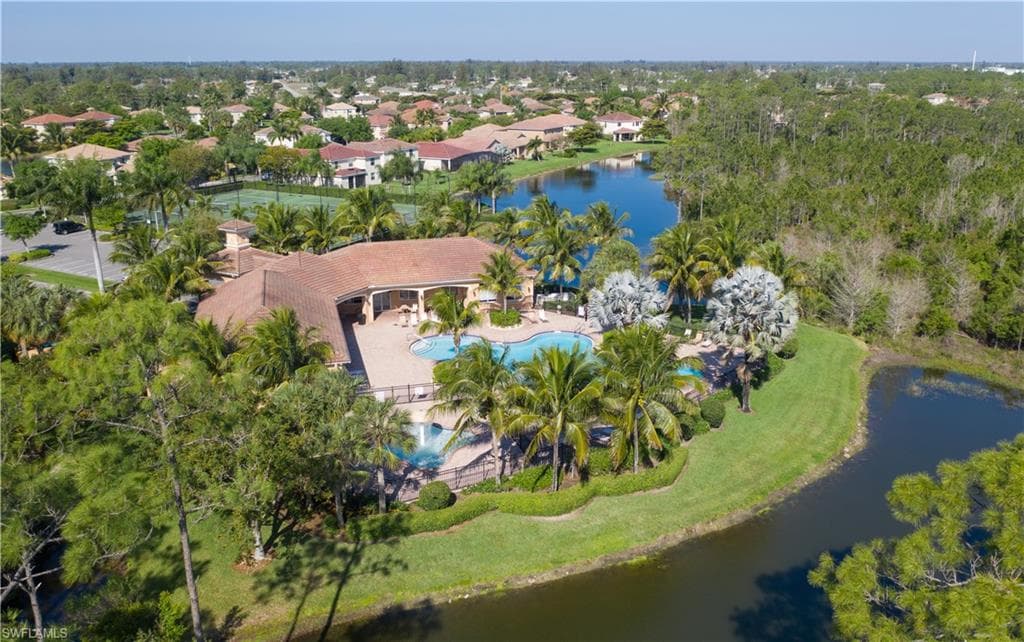 3421 Dandolo CIR, CAPE CORAL FL 33909-26