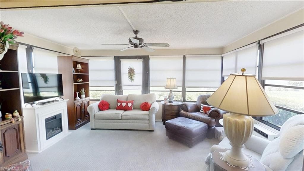 1527 Edgewater CIR, FORT MYERS FL 33919-17