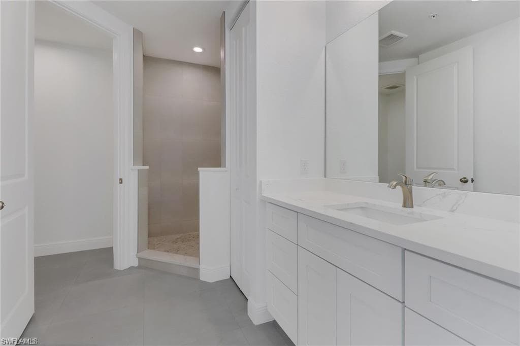 1803 Samantha Gayle WAY # 208, CAPE CORAL FL 33914-6