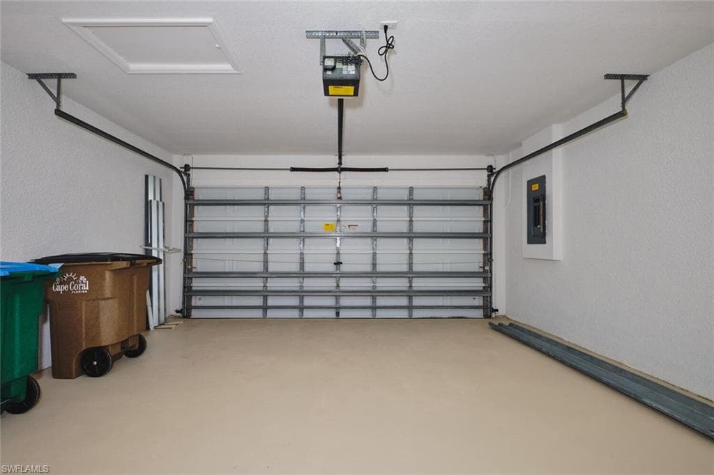 3346 Dandolo CIR, CAPE CORAL FL 33909-26