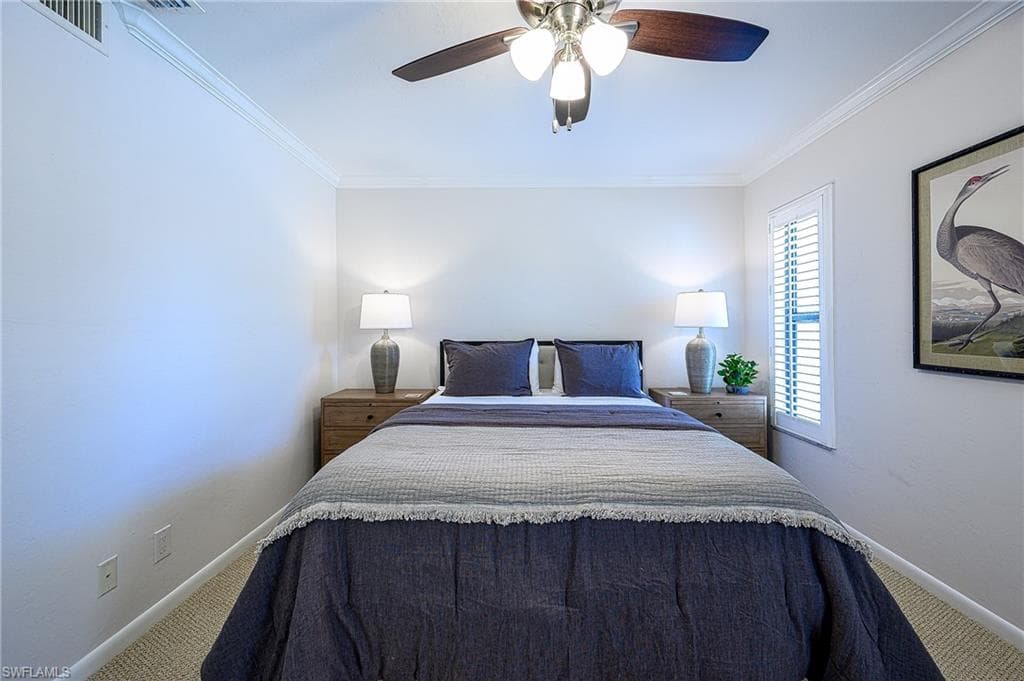 522 Wildwood LN # 522, NAPLES FL 34105-16