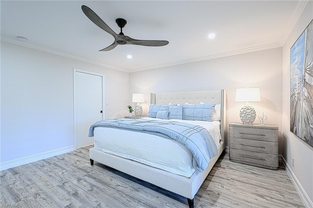 522 Wildwood LN # 522, NAPLES FL 34105-11