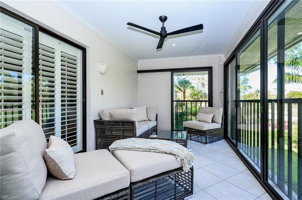 522 Wildwood LN # 522, NAPLES FL 34105-20