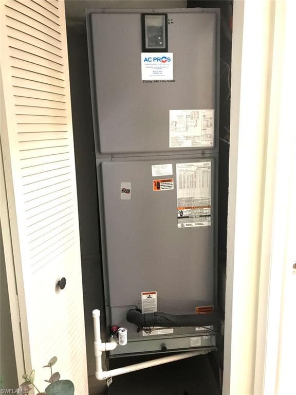 4295 Island CIR # 2, FORT MYERS FL 33919-22