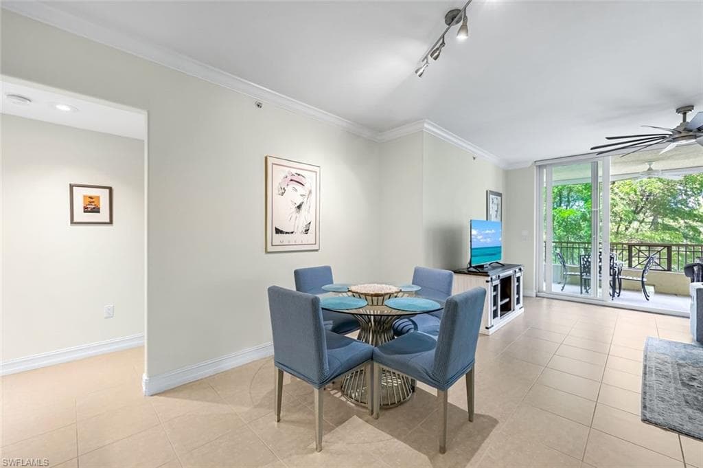 2728 Tiburon BLVD E # A204, NAPLES FL 34109-7